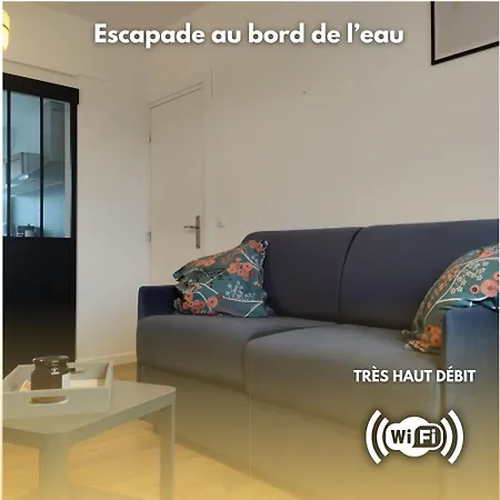 Escapade Au Bord De L'eau